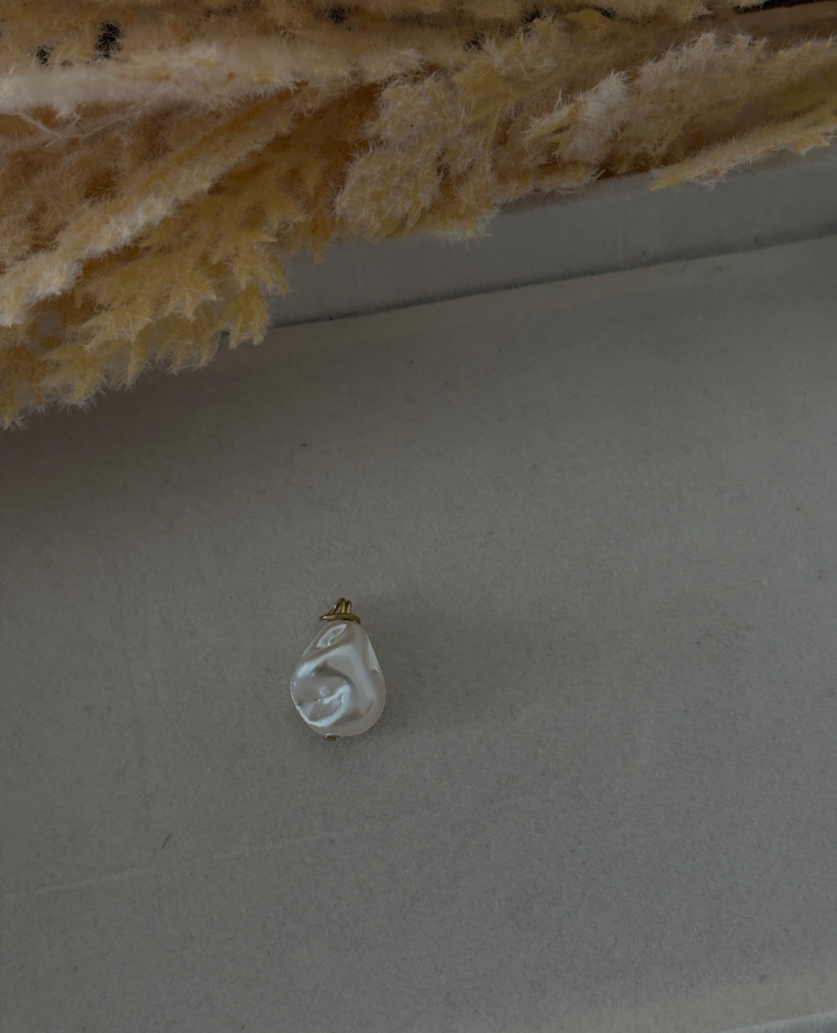 Perlas Sin forma Charm