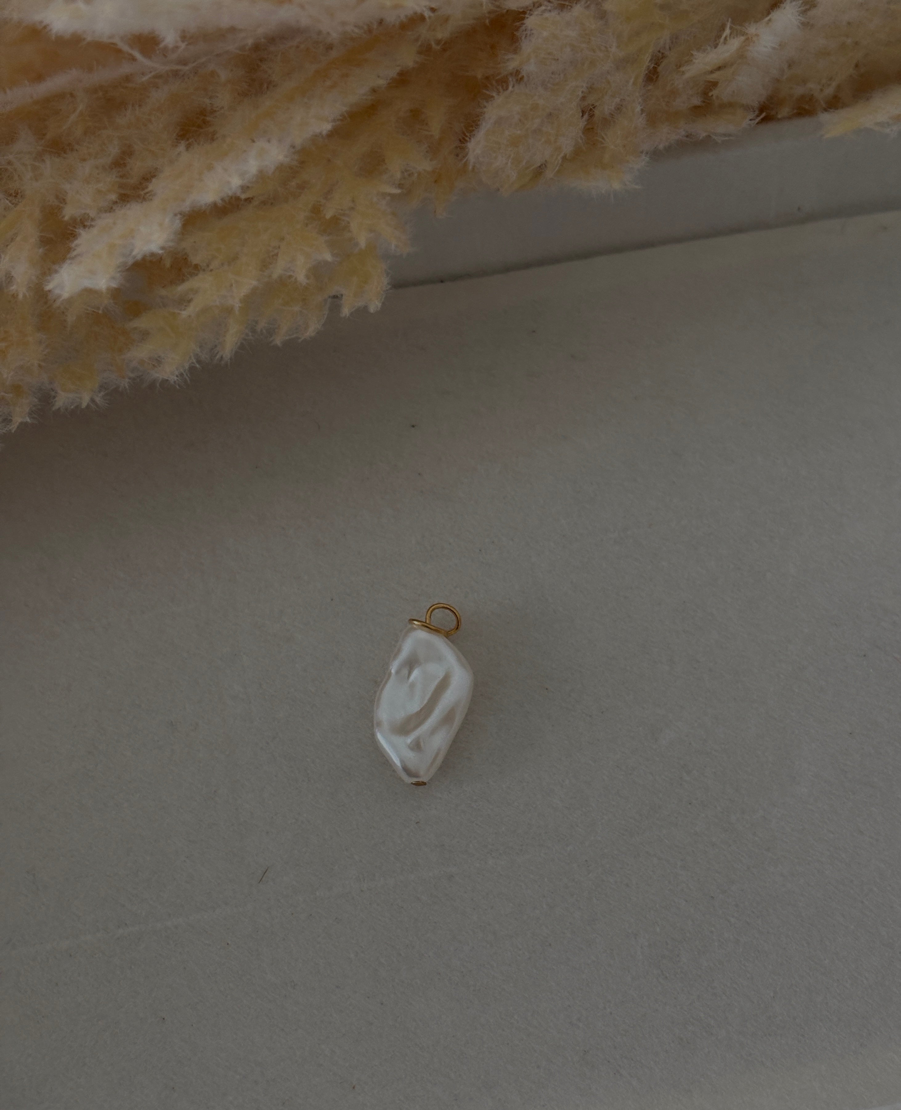 Perlas Sin forma Charm