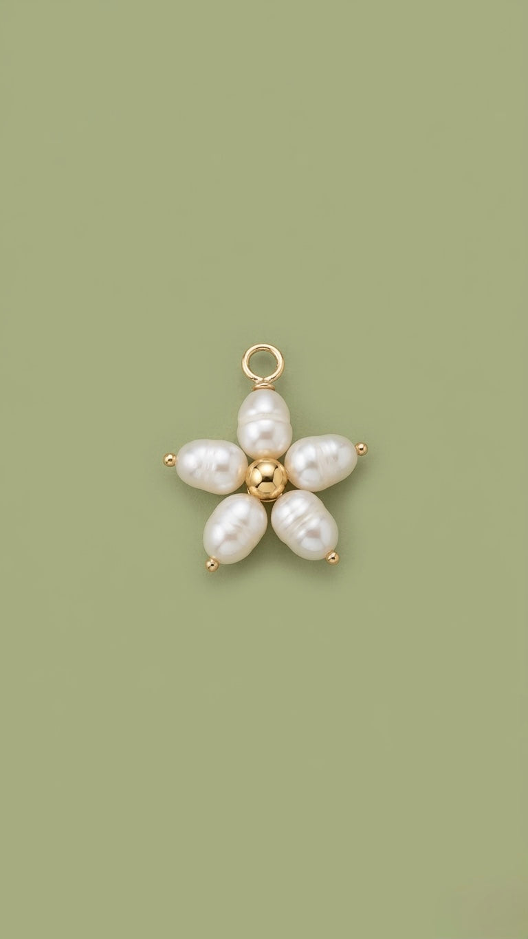 Flor de perla Charm