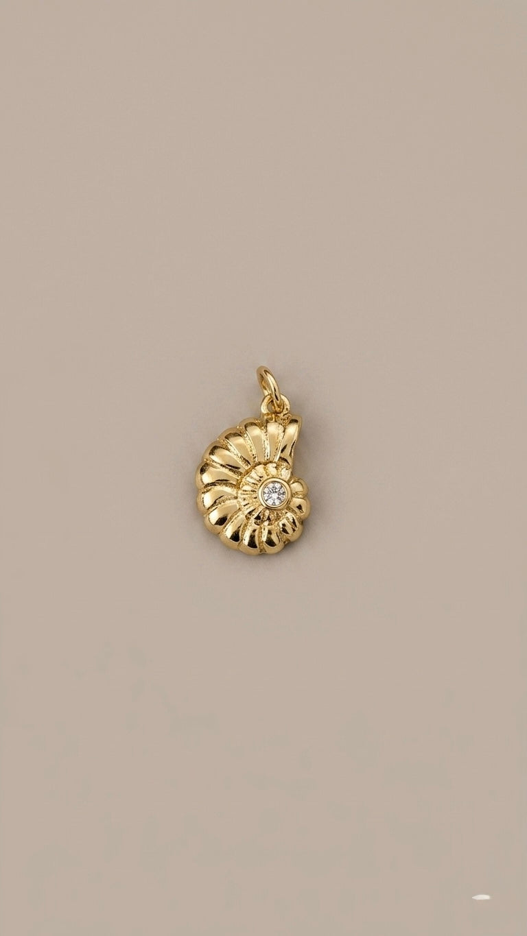 Caracol con diamante Charm