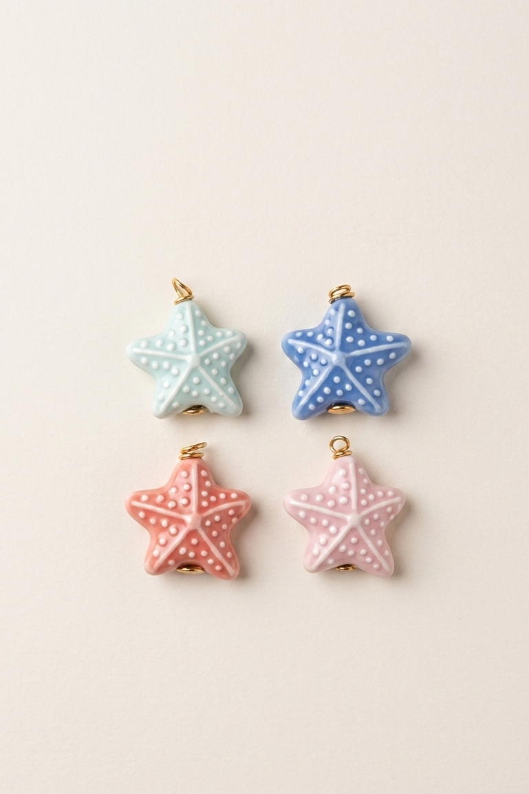 Estrella de color Charm
